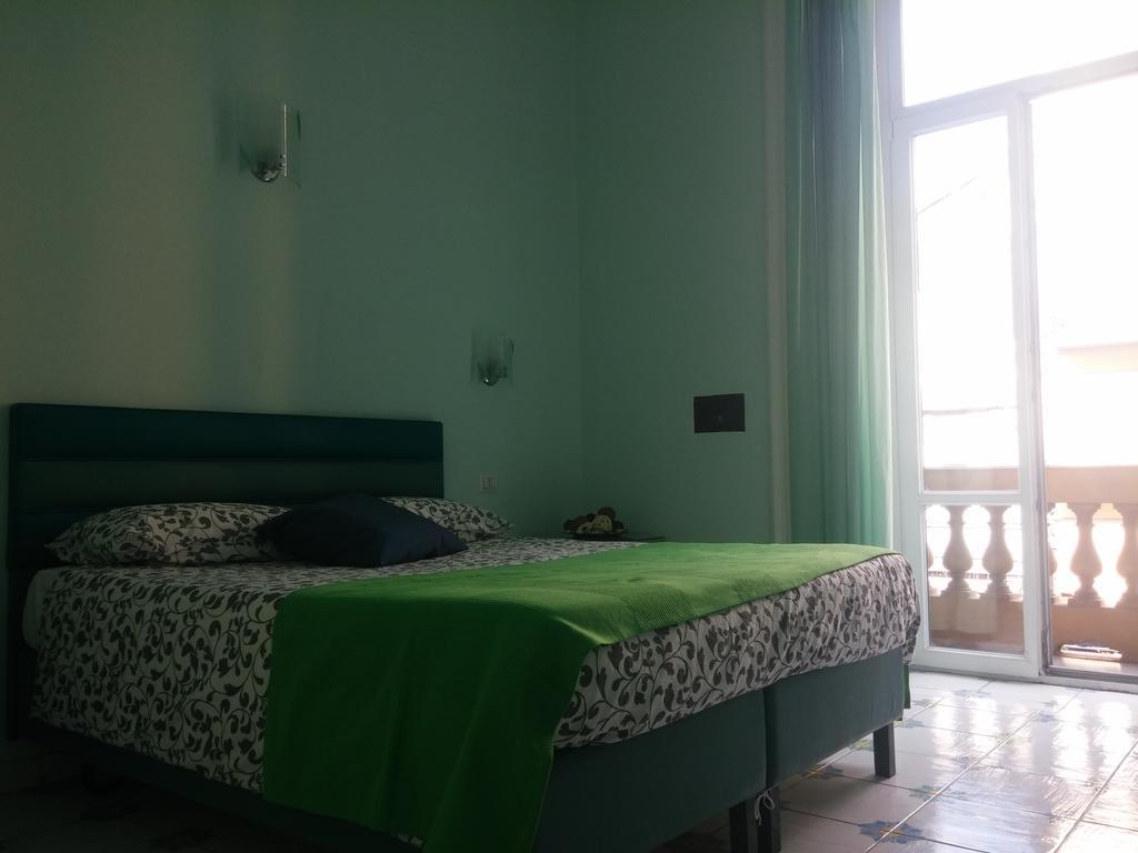 Viaggio A Napoli B&B Luaran gambar