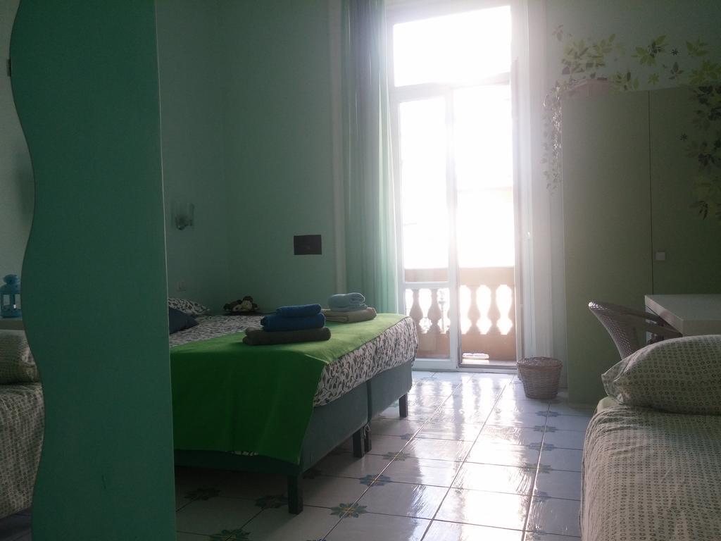 Viaggio A Napoli B&B Luaran gambar